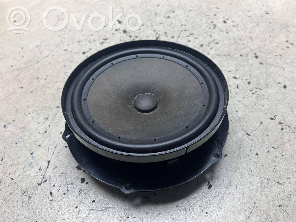 Volkswagen Golf V Etuoven kaiutin 