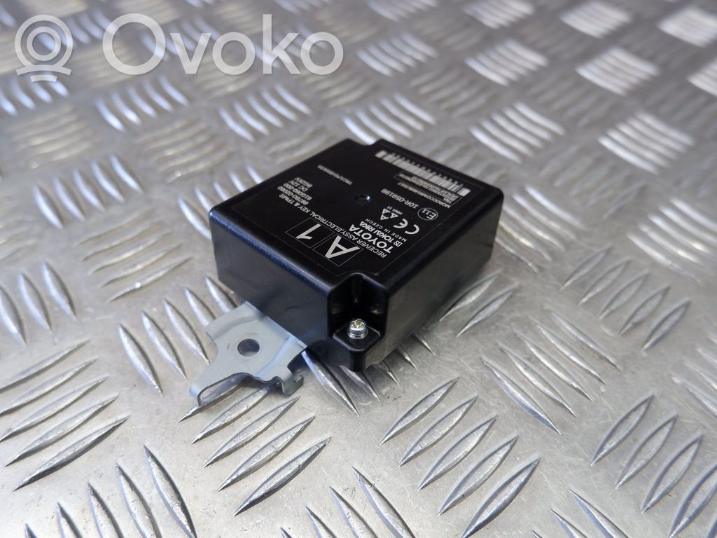 Toyota Corolla E210 E21 Door central lock control unit/module 