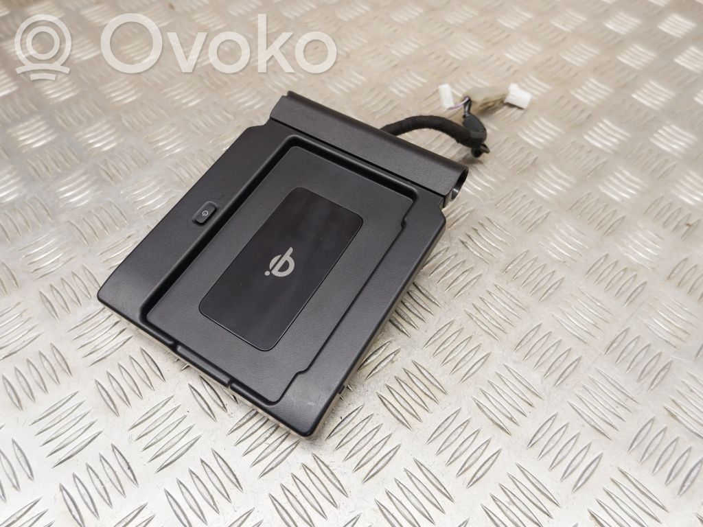 Lexus NX Wireless charging module 