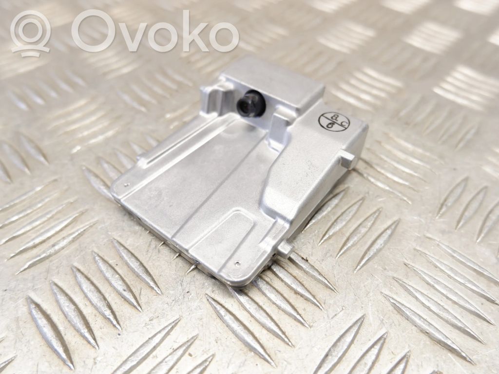 Lexus NX Windshield/windscreen camera 