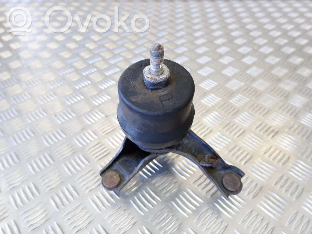 Lexus RX 450H Engine mount bracket 