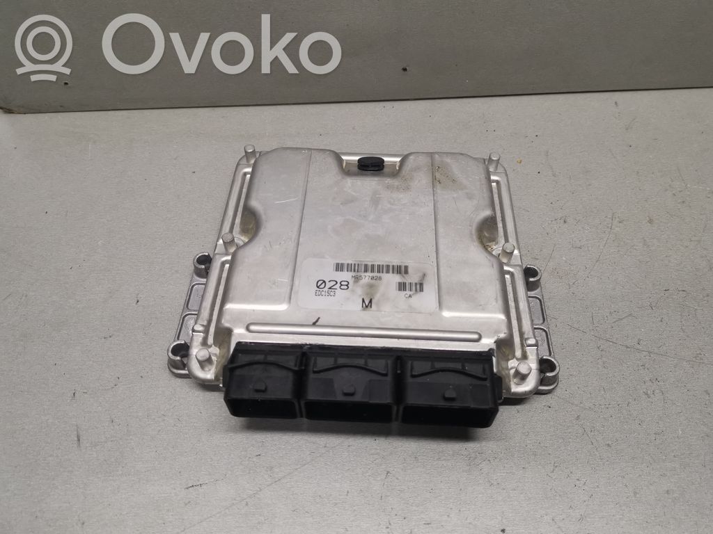 Engine control unit/module   0281010439,8200142446