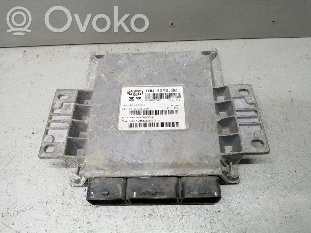 Citroen C5 Engine control unit/module 