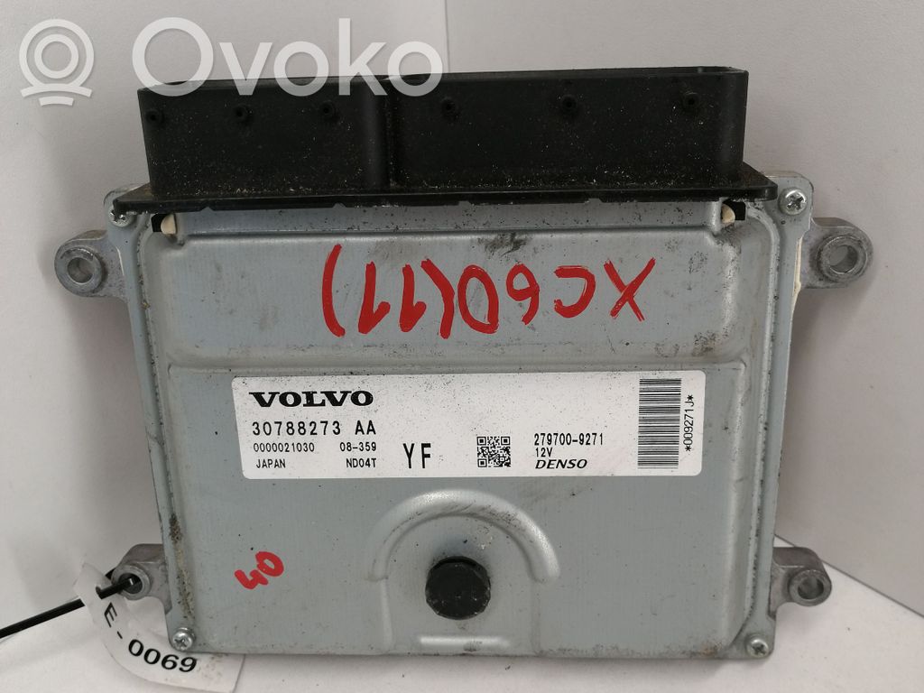Volvo XC60 Engine control unit/module 