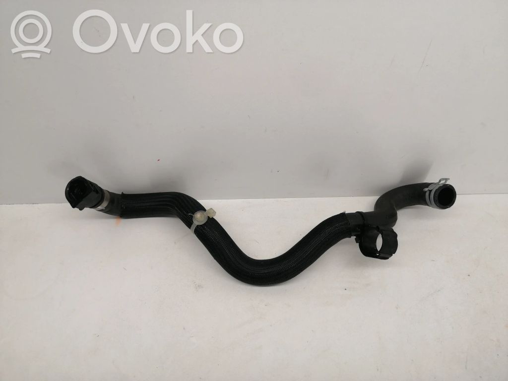Jaguar I-Pace Engine coolant pipe/hose 