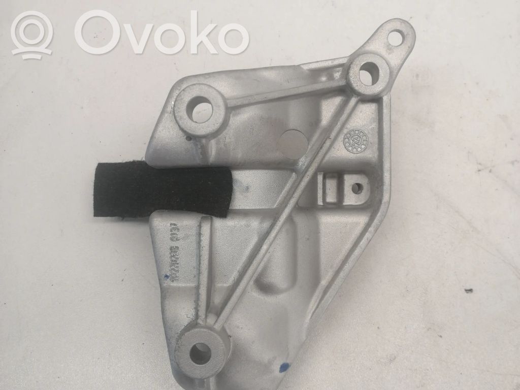 Volvo XC60 other engine part 