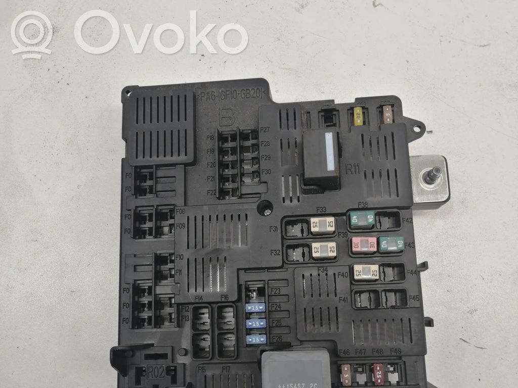 Volvo XC90 Fuse module 