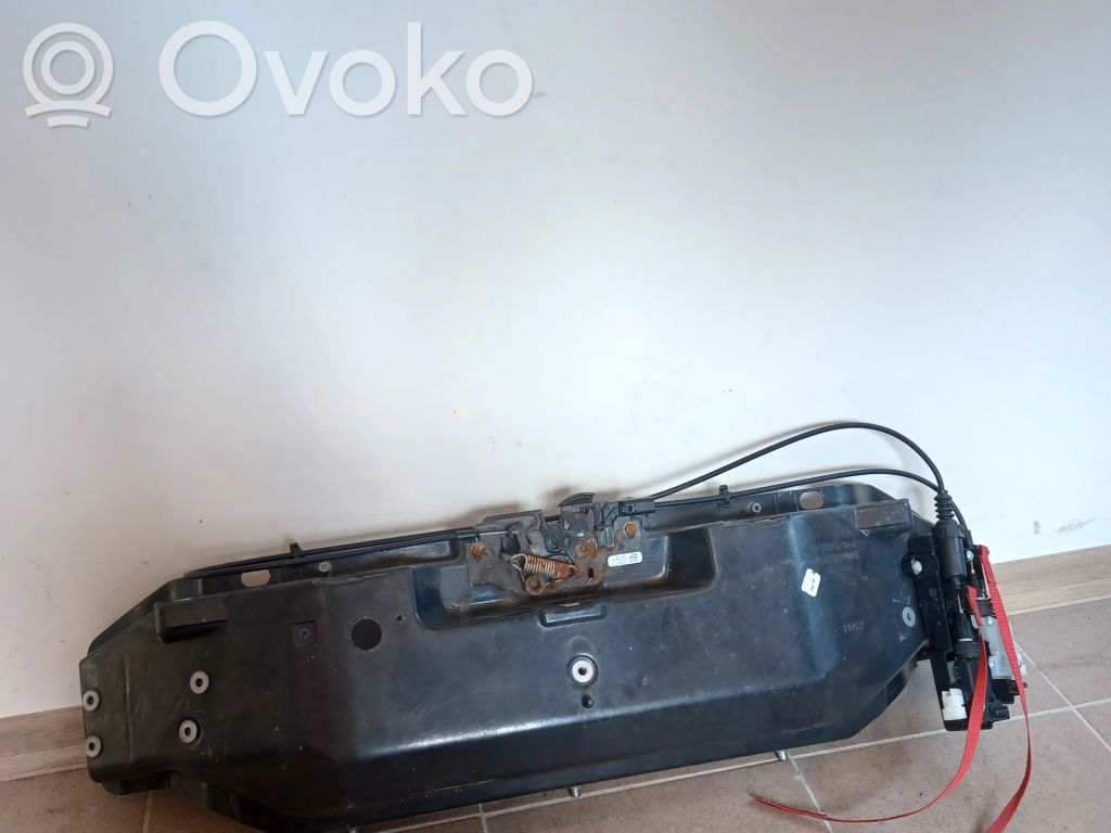 Tesla Model X Engine bonnet/hood lock/catch 