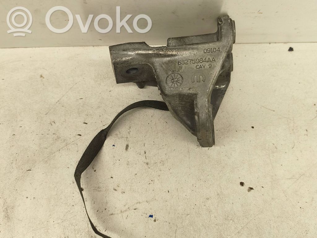 Dodge Durango III Engine mounting bracket 