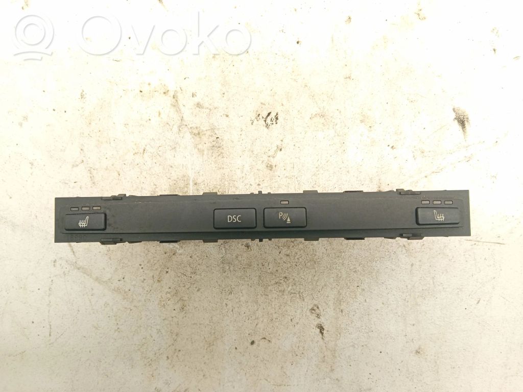 Interruptor de calefacción del asiento   13589313,6940231,80856