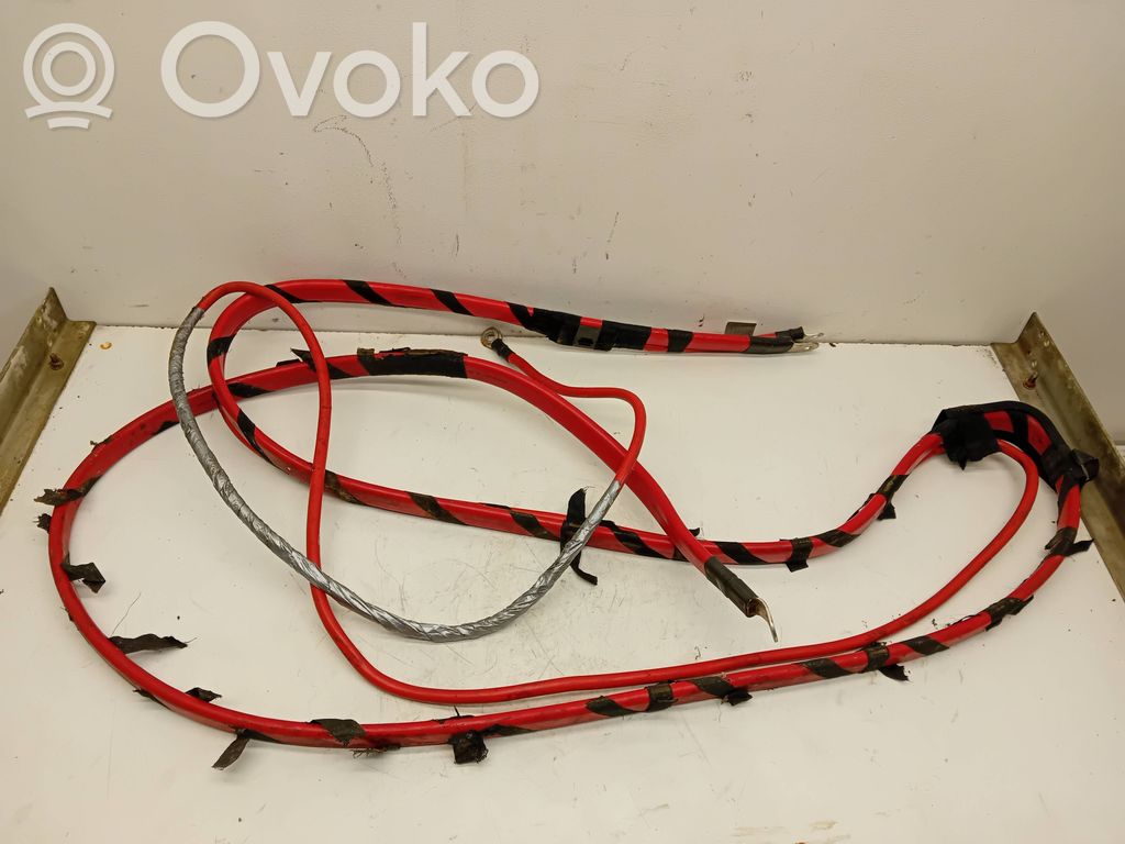 BMW 7 E65 E66 Positive cable (battery) 