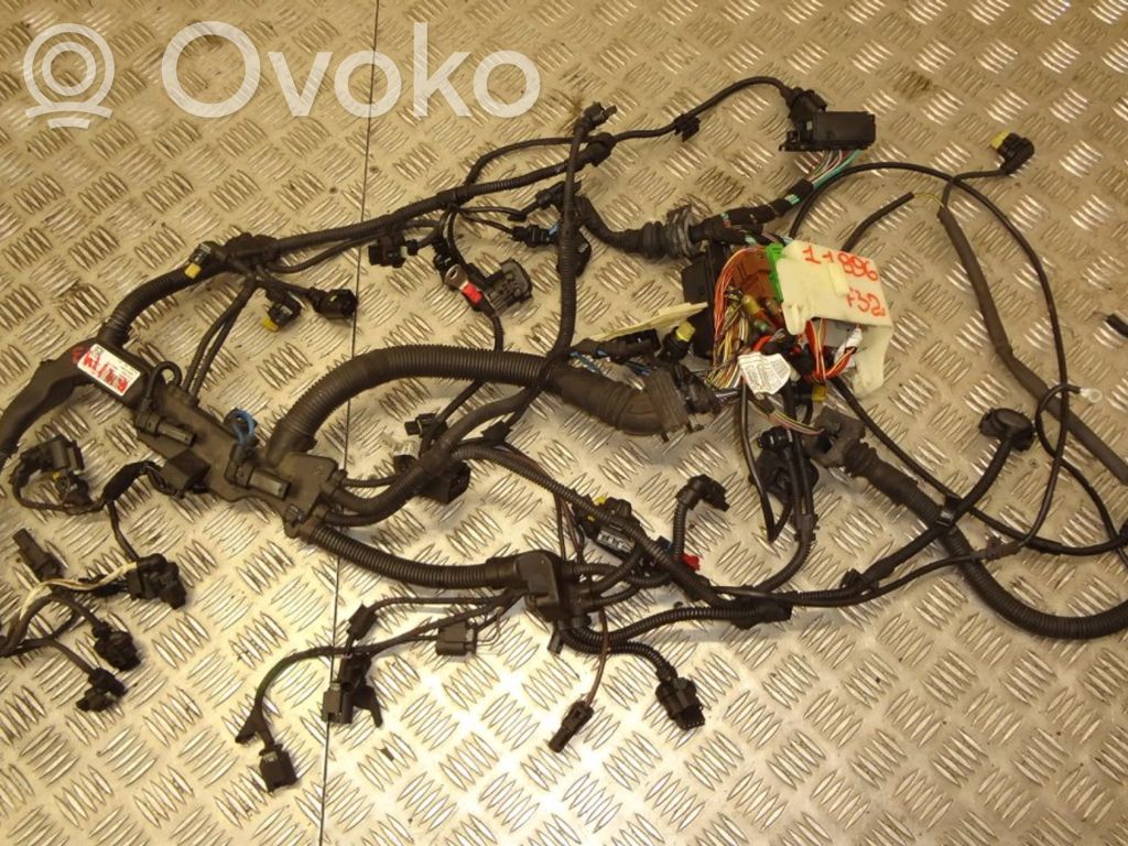 BMW 4 F32 F33 Wiązka przewodów silnika 