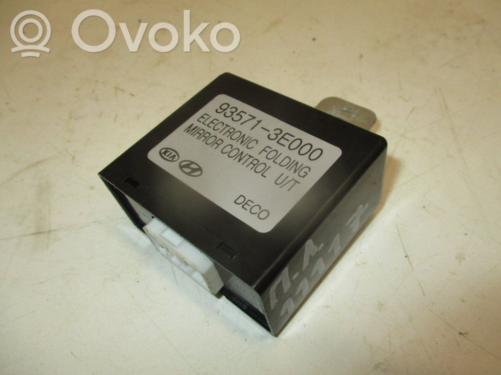 Autres unités de commande / modules   935713E000,935713E000