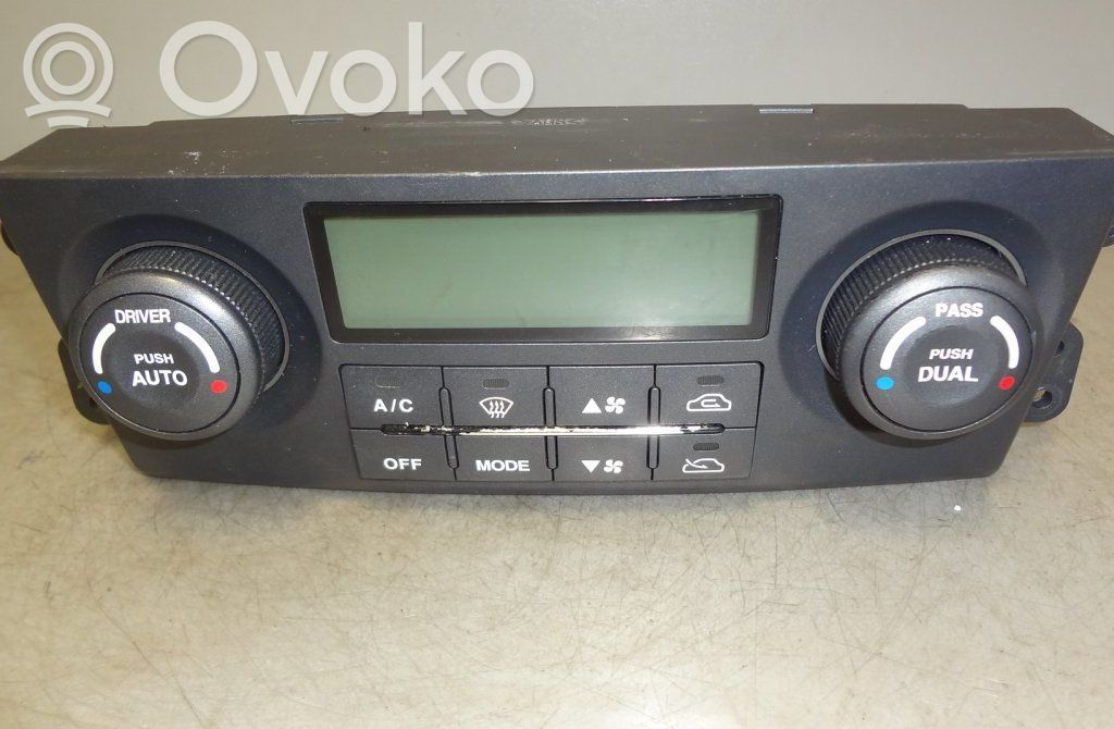 KIA Sorento Climate control unit 