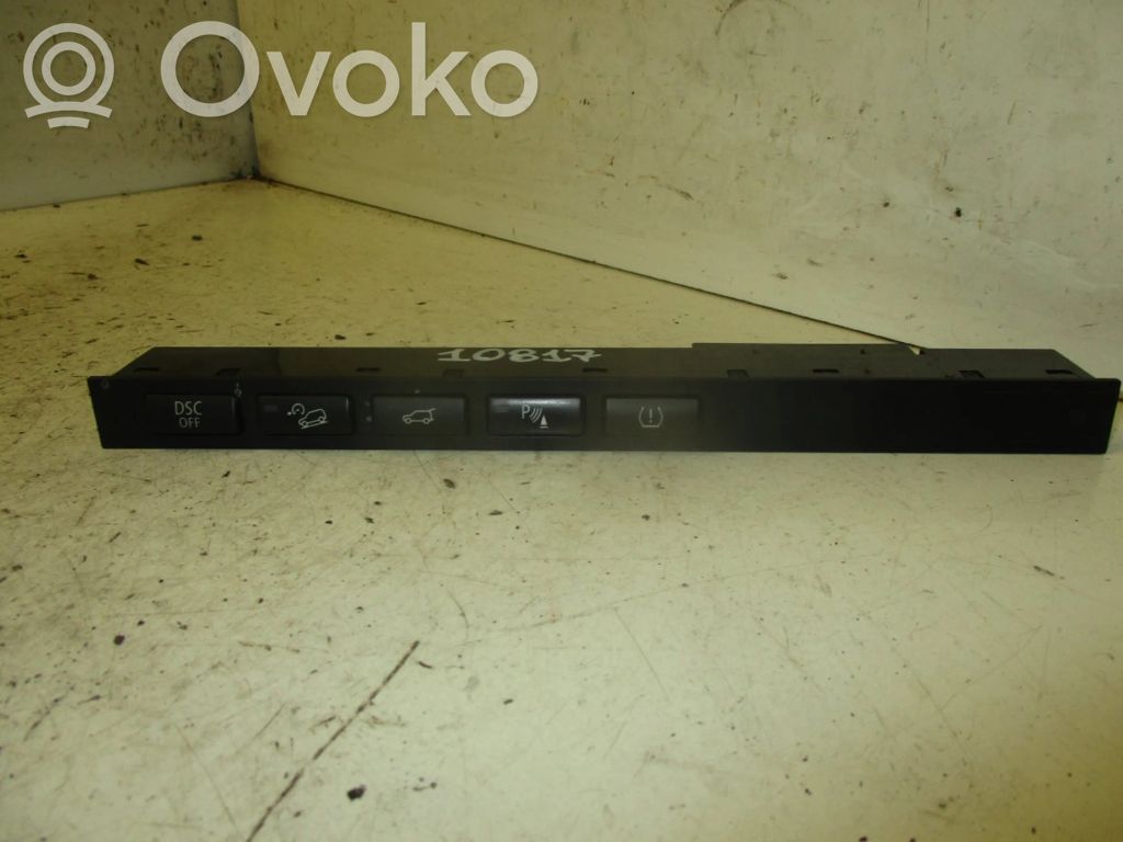Parking (PDC) sensor switch   03742232,6953939