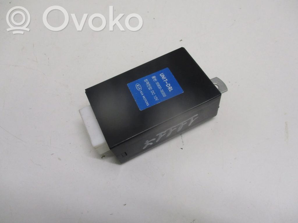 Module d'éclairage LCM   958303E000,958303E000