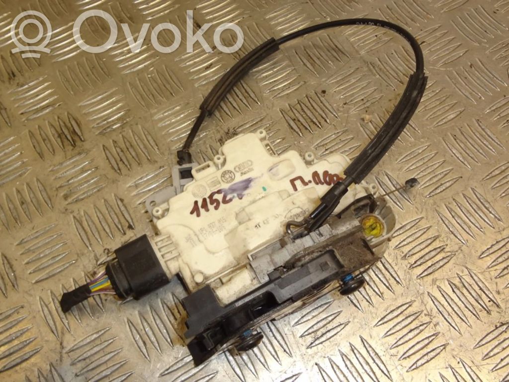 Etuoven lukko   1P1837015