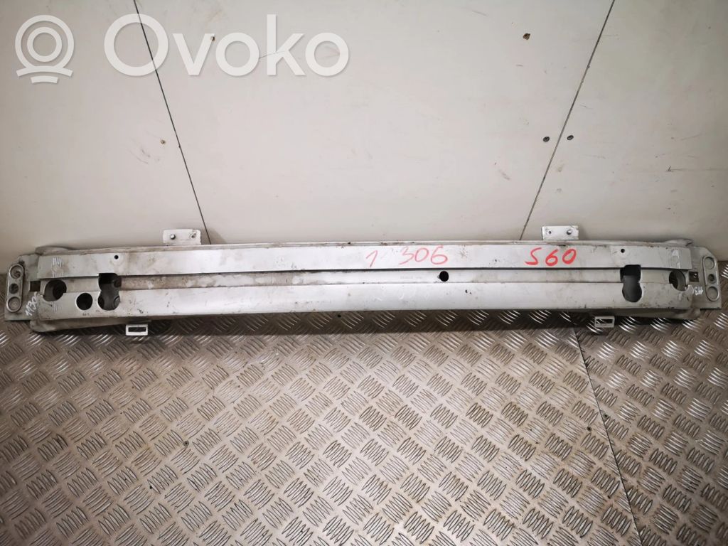 Volvo S60 Priekšpusē bampera sastiprinājums 
