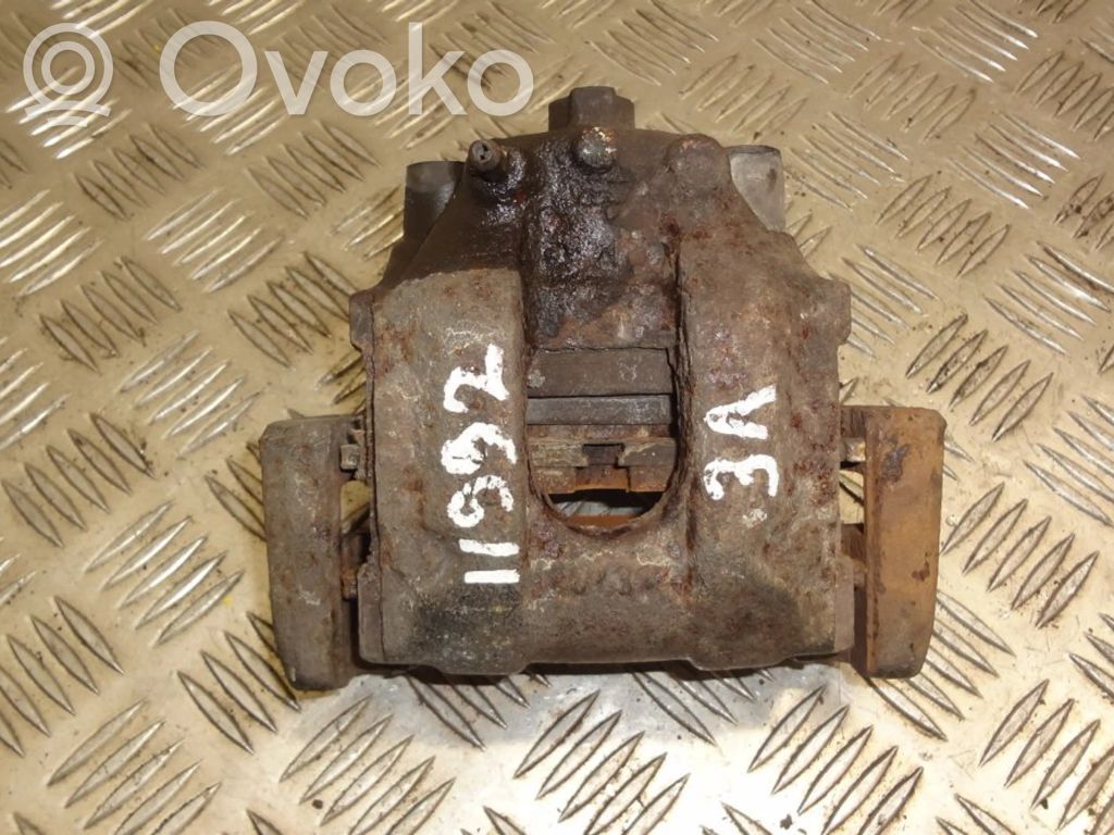 BMW 7 E38 Задний суппорт 