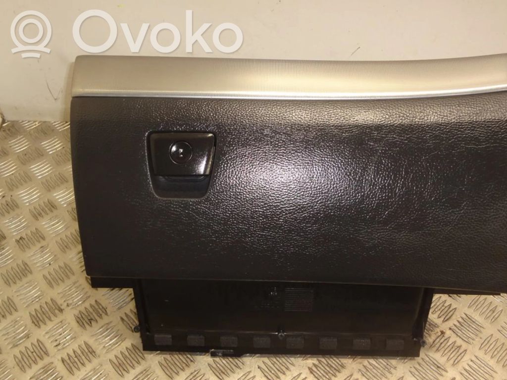 Volvo XC90 Juego guantera 
