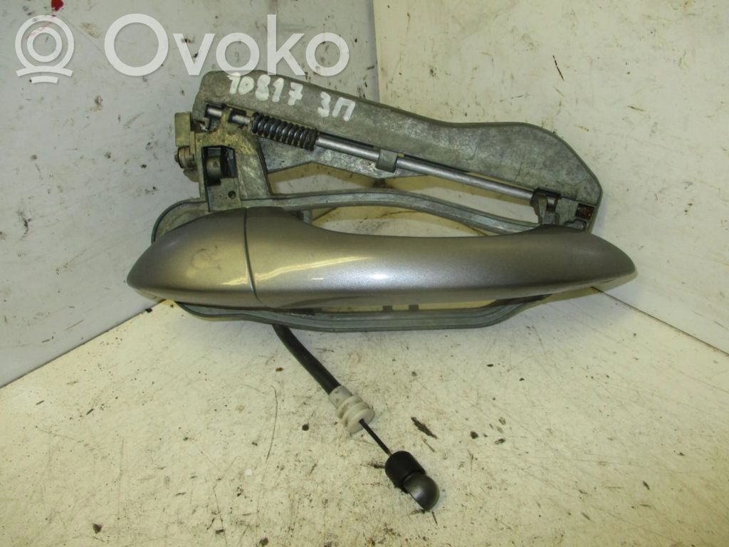 BMW X5 E53 Manecilla externa puerta trasera 