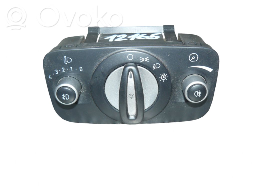 Light switch   AG9T13A824CA