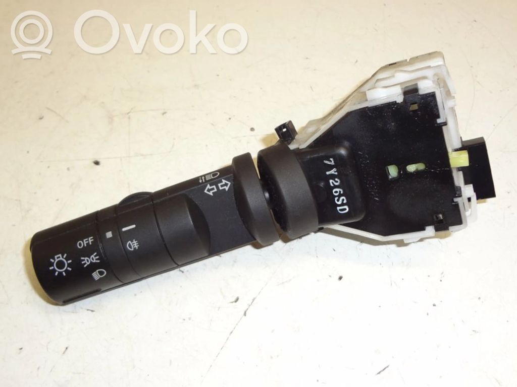 Nissan Qashqai Indicator stalk 