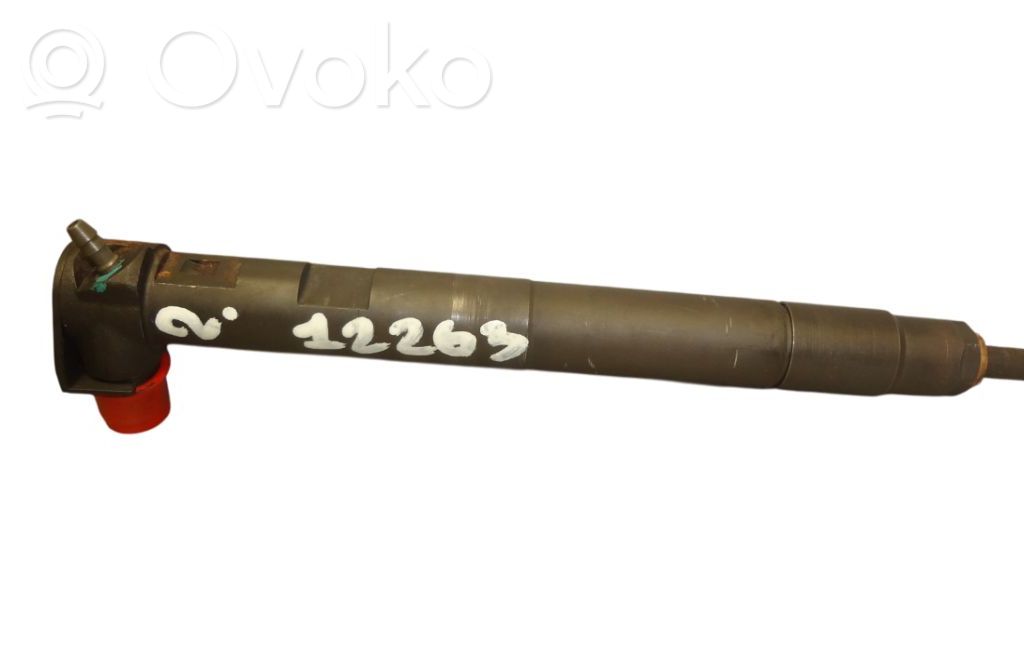 Polttoainesuutin   25183186