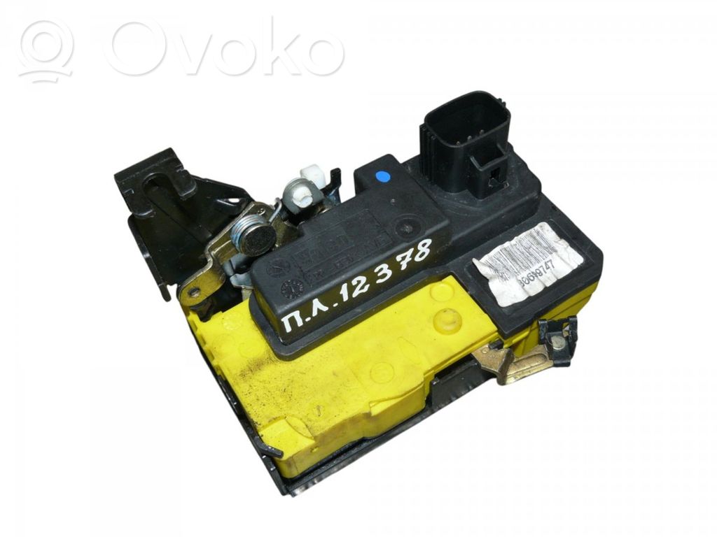 Front door lock   30699747