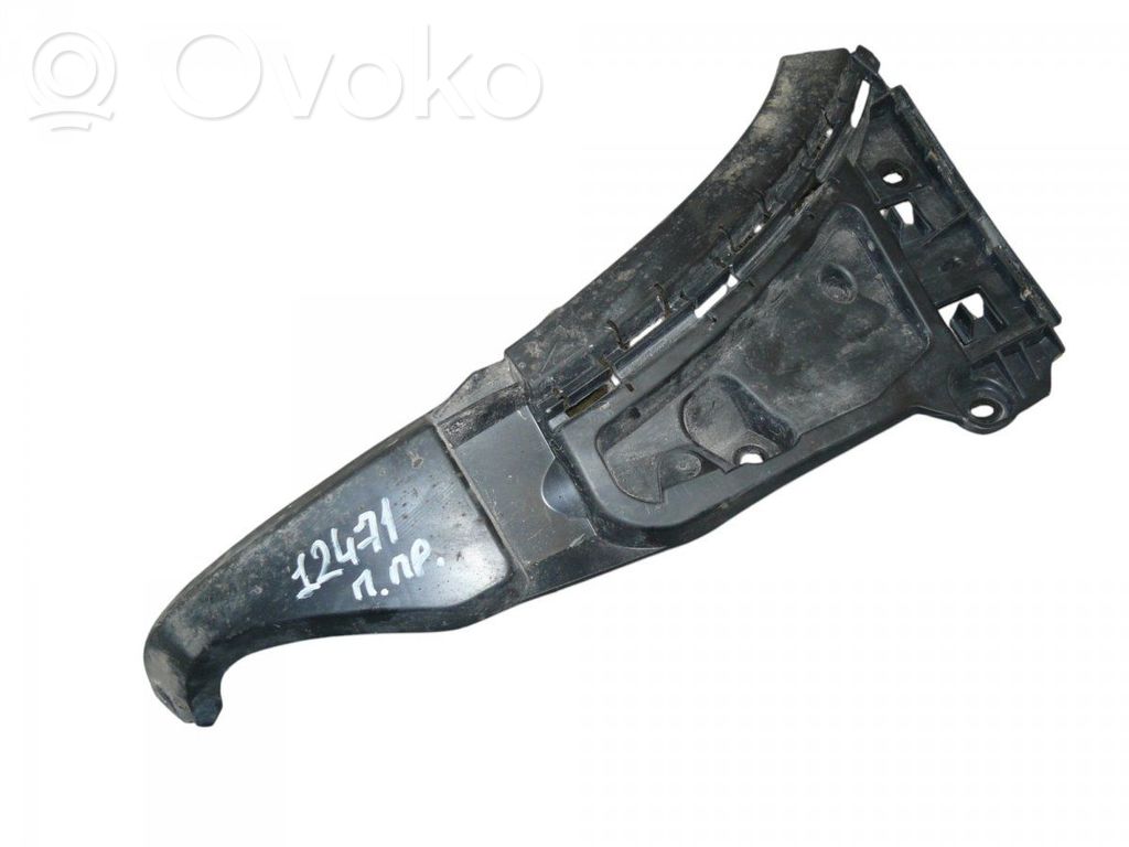 Front bumper mounting bracket   08620564