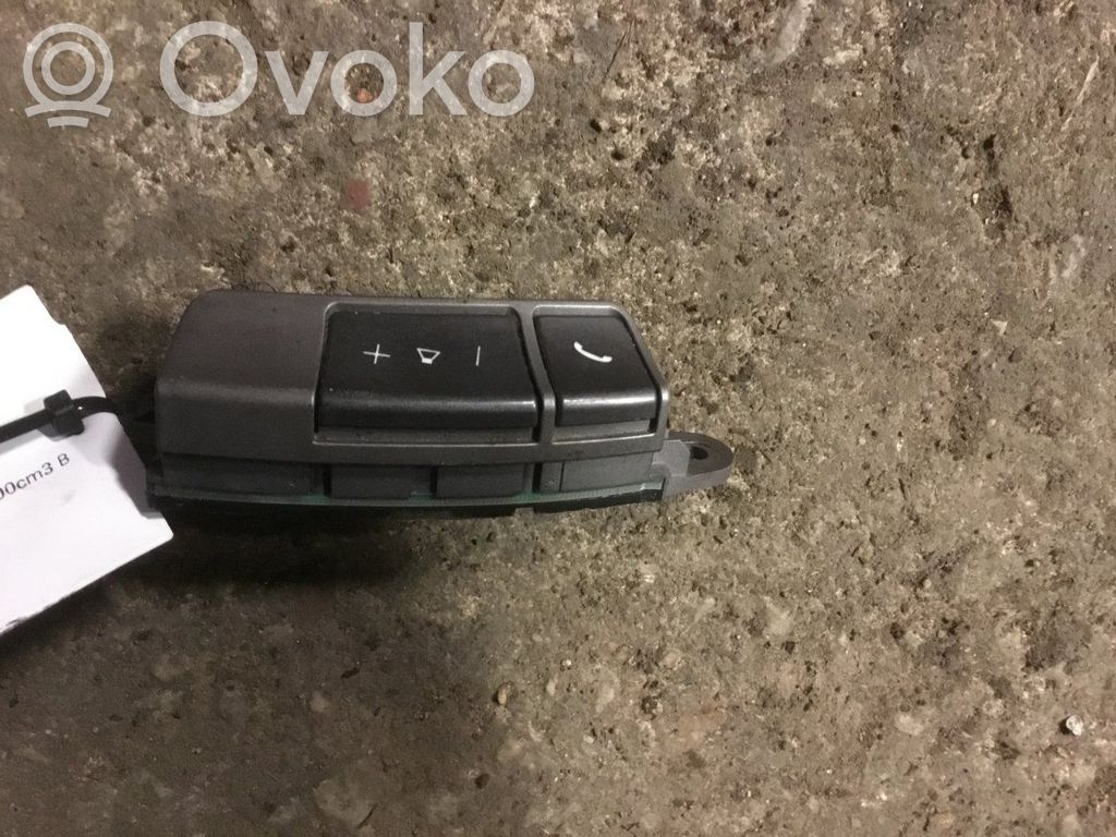 BMW 7 E65 E66 Steering wheel buttons/switches 