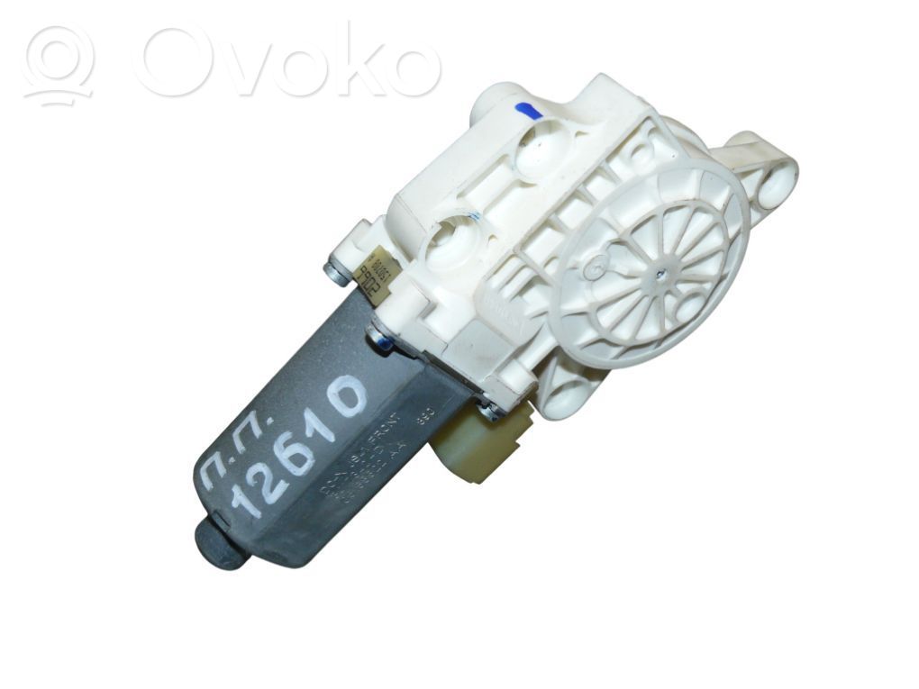 Dodge Avenger Front door window regulator motor 