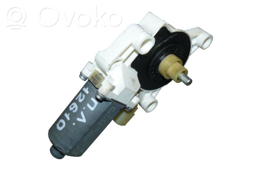 Dodge Avenger Silnik regulatora szyby drzwi przednich 