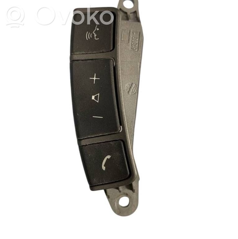 BMW 7 E65 E66 Steering wheel buttons/switches 