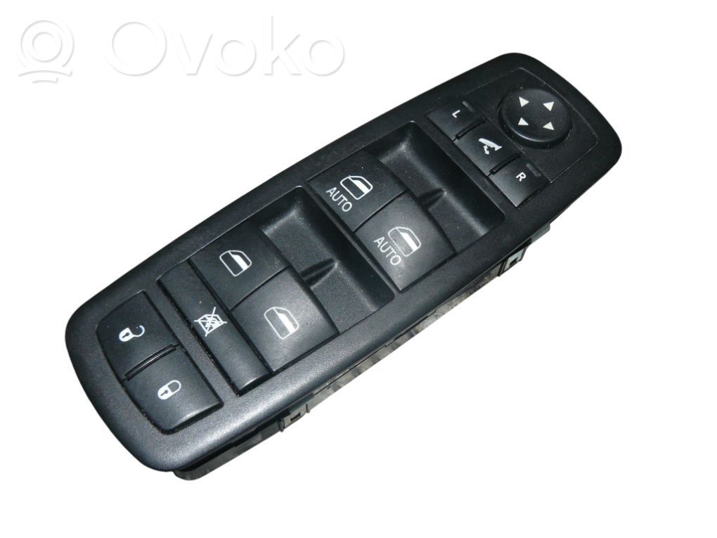 Jeep Grand Cherokee Electric window control switch 