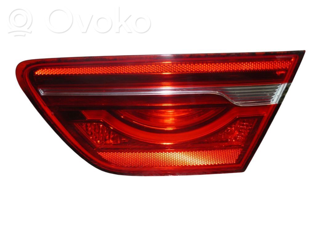 Jaguar XE Takaluukun takavalot 