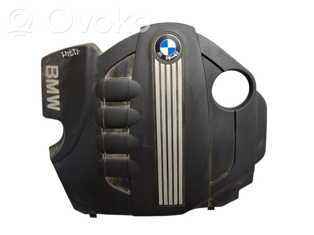 BMW X3 E83 Variklio dangtis (apdaila) 