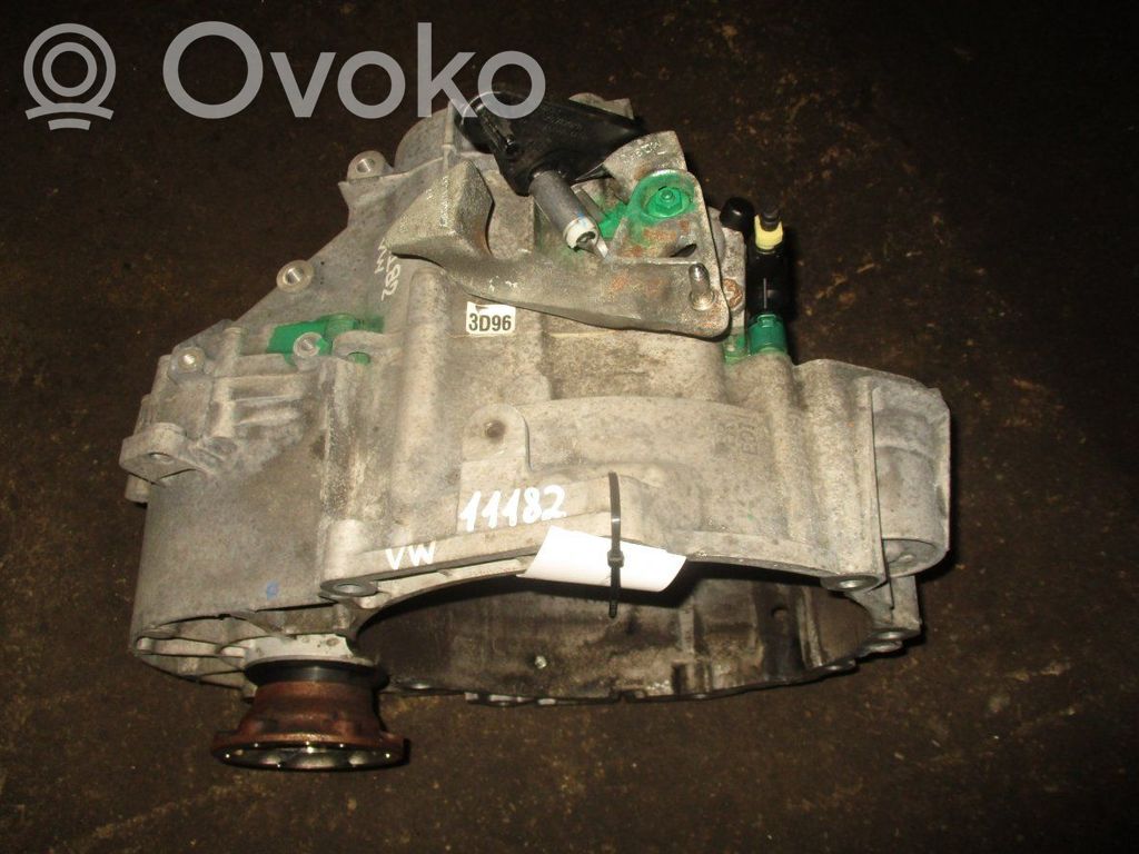 Volkswagen Scirocco Cutie viteze manuală cu 6 trepte 