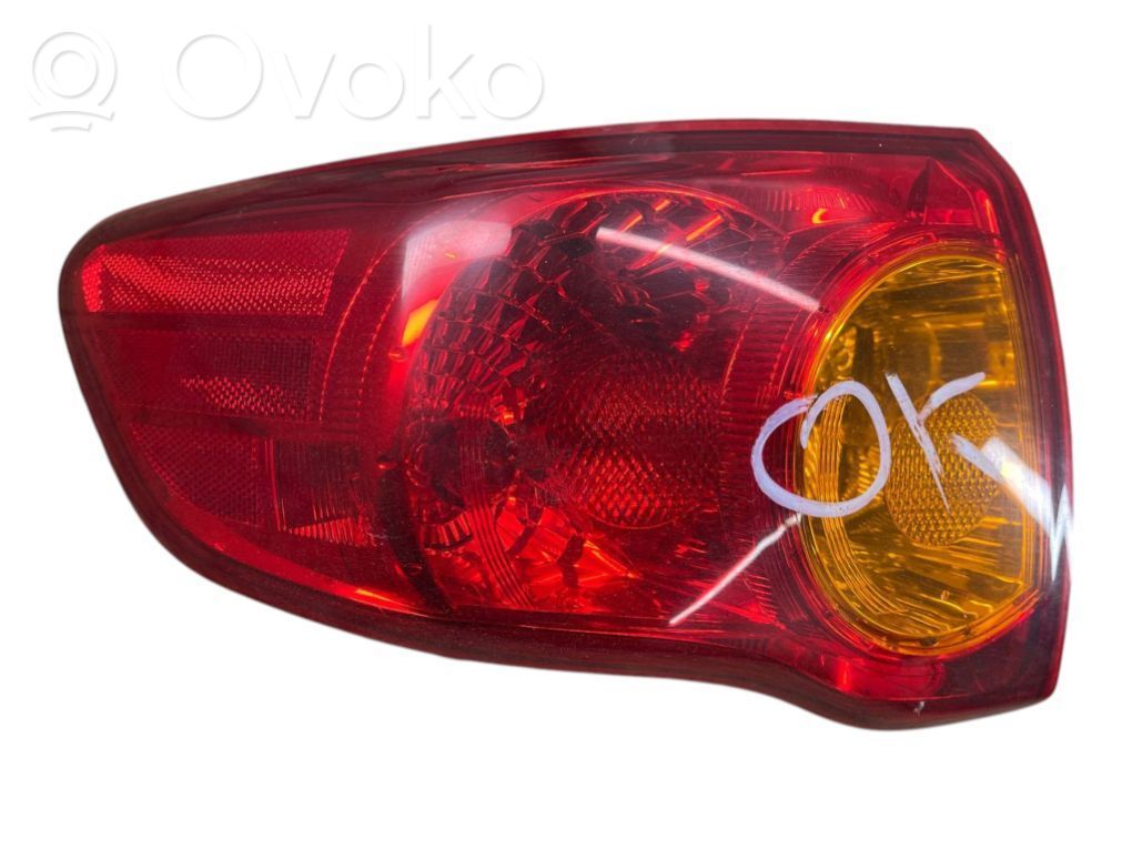 Luz trasera/de freno   8156112A50
