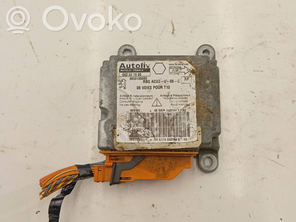 Citroen Xsara Picasso Sterownik / Moduł Airbag 