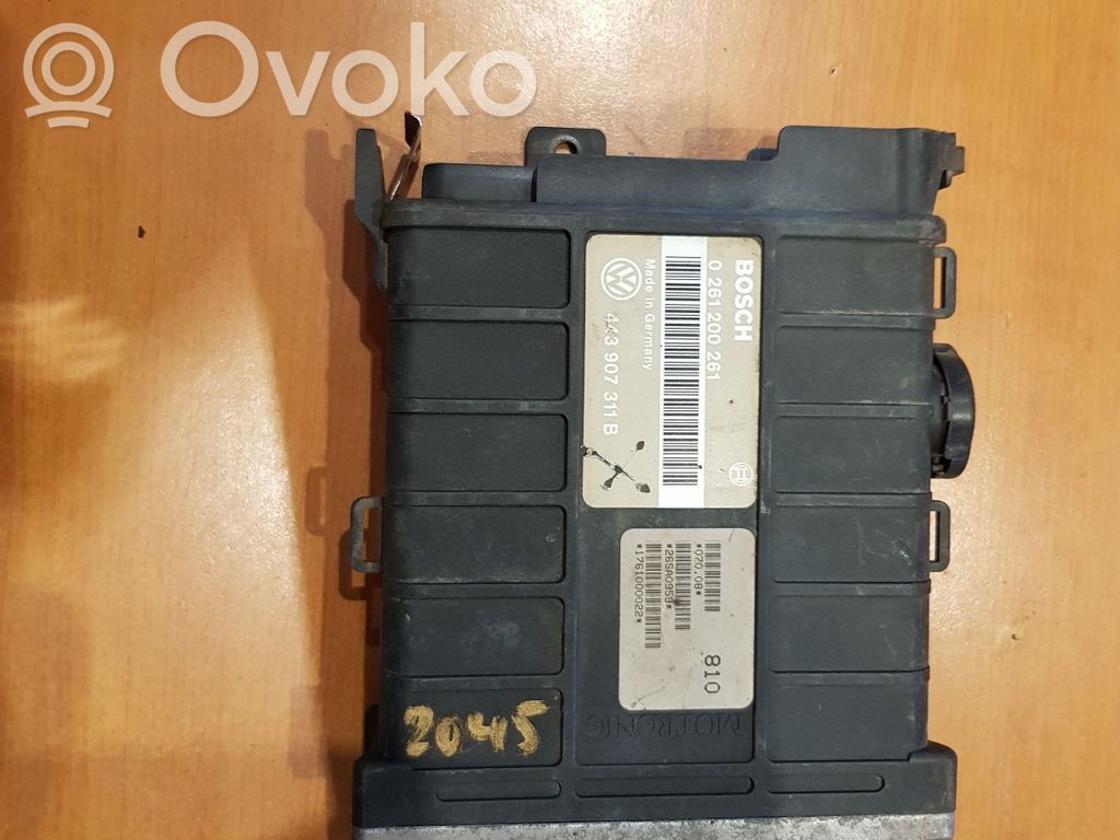 Volkswagen PASSAT B3 Engine control unit/module 