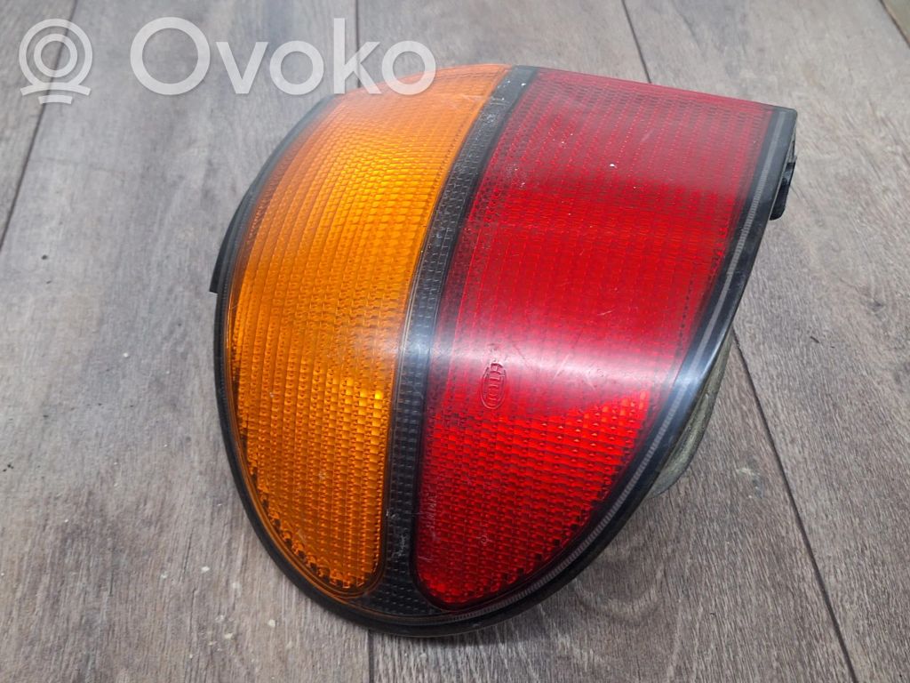 Rear/tail lights   907335337