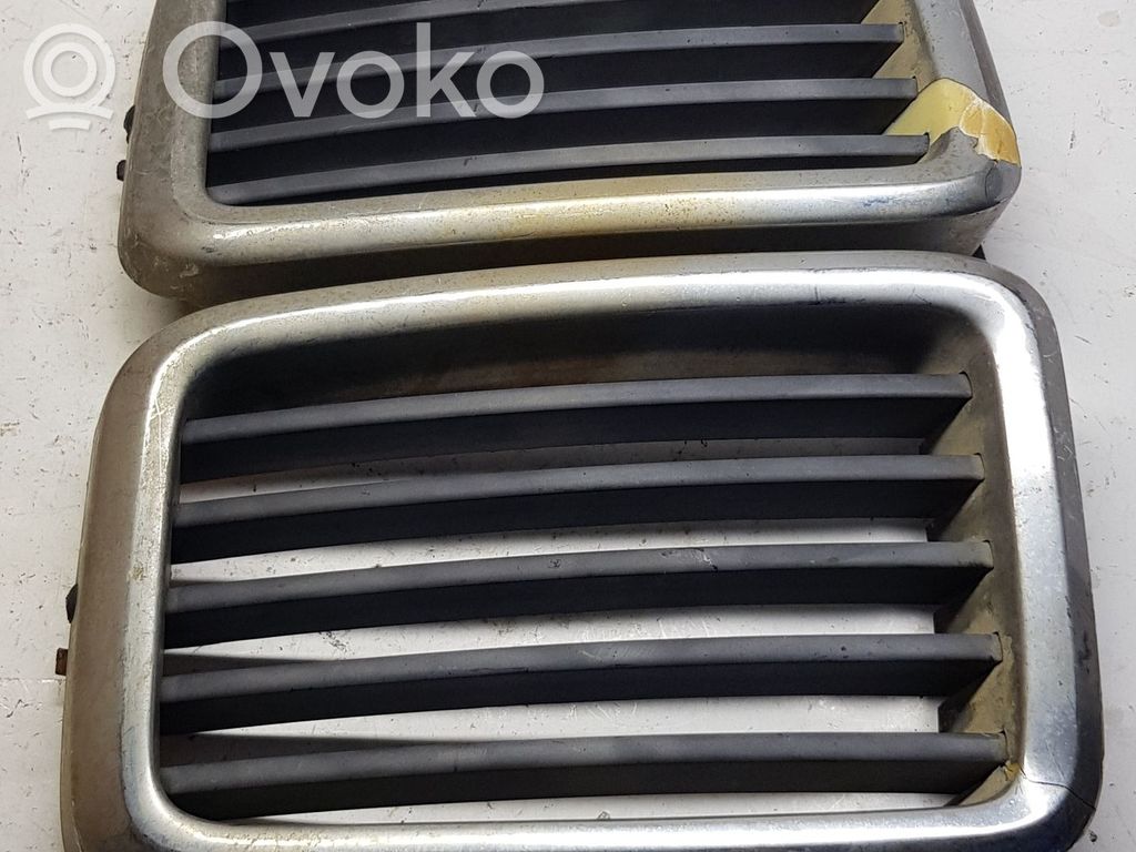 BMW 5 E28 Front grill 