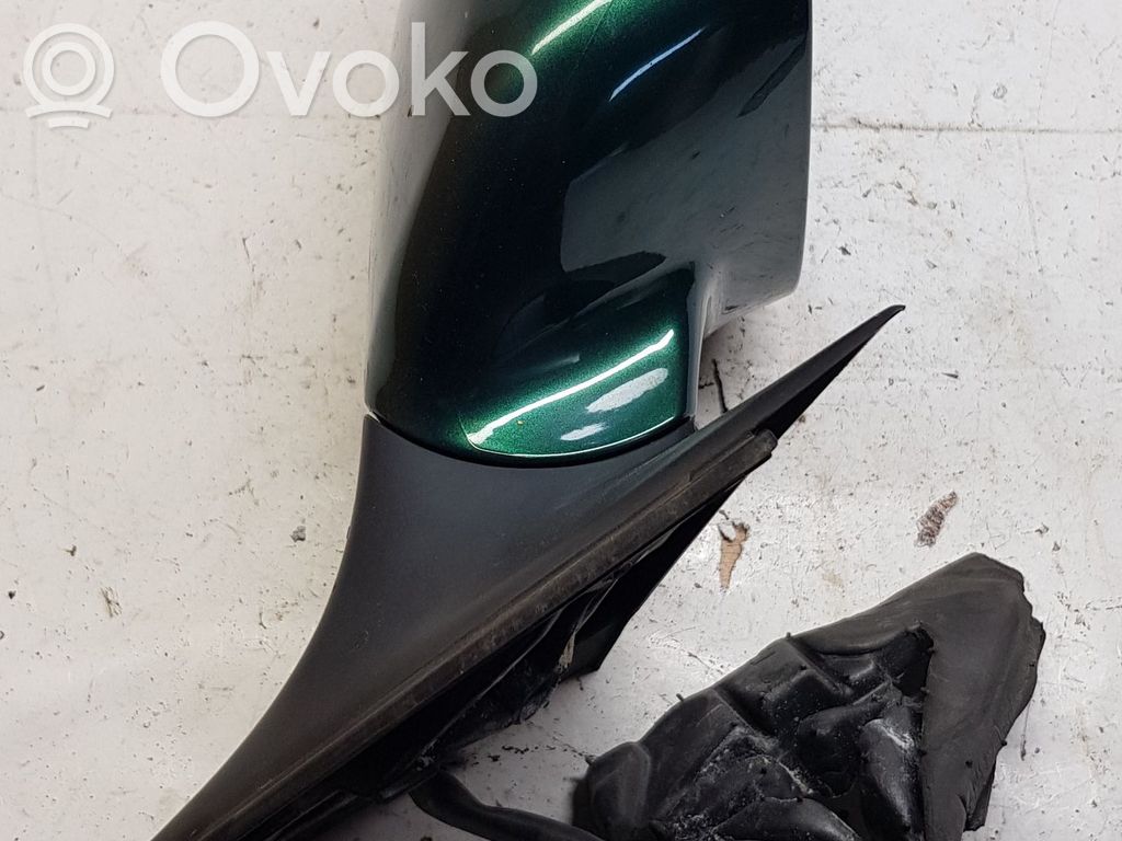 Audi A4 S4 B5 8D Etuoven sähköinen sivupeili 