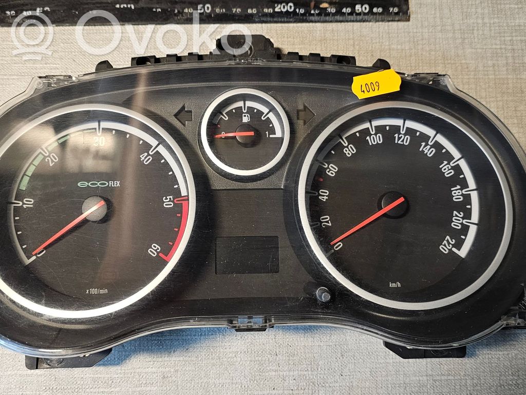 Opel Corsa D Velocímetro (tablero de instrumentos) 