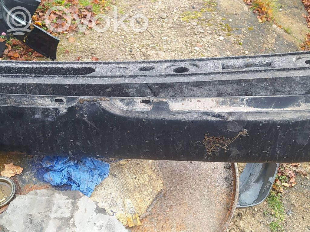 Volvo S70  V70  V70 XC Galinis laikiklis bamperio 
