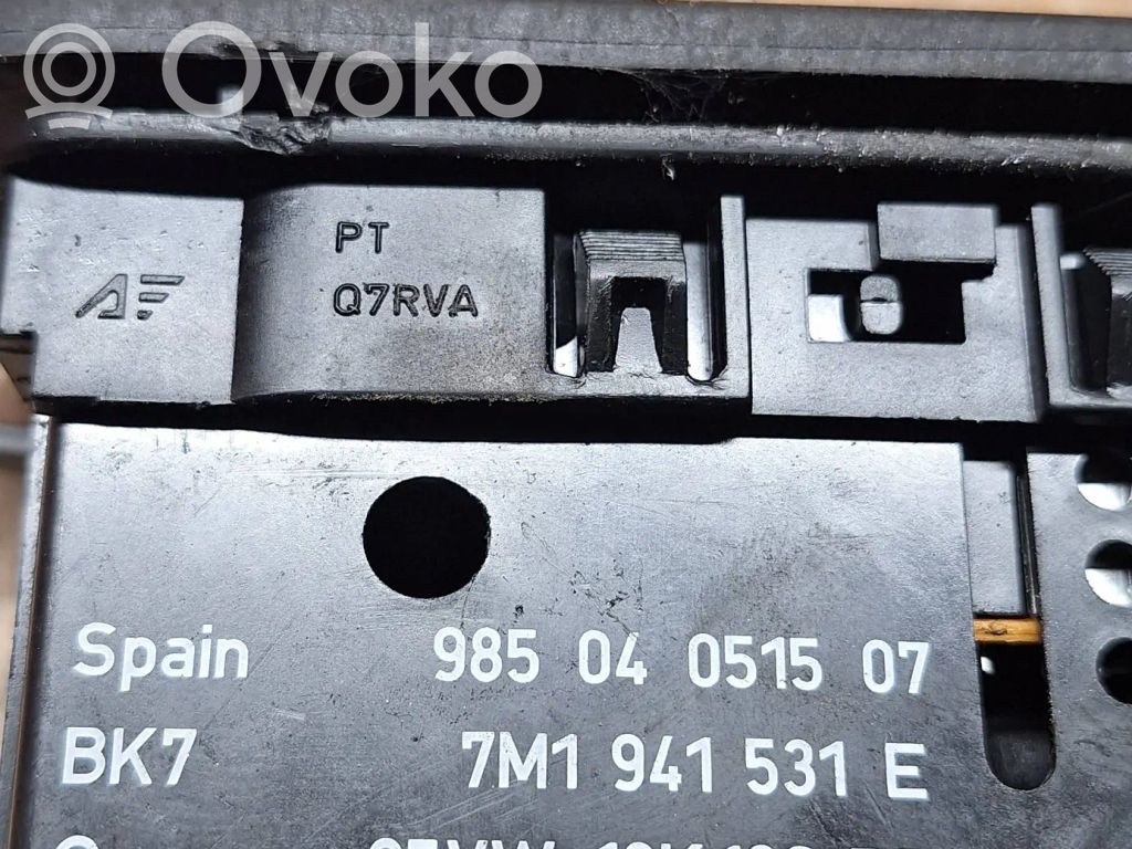 Volkswagen Sharan Light switch 