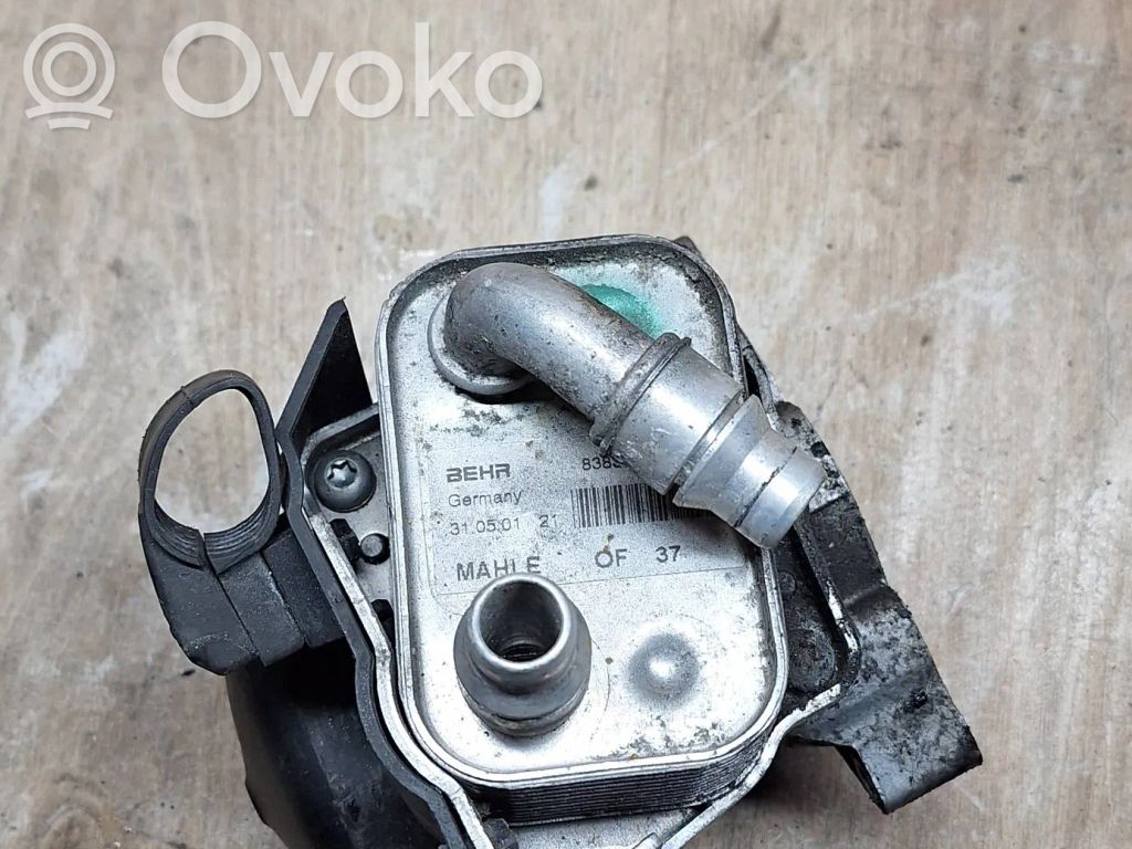 BMW 3 E46 Oil filter mounting bracket 