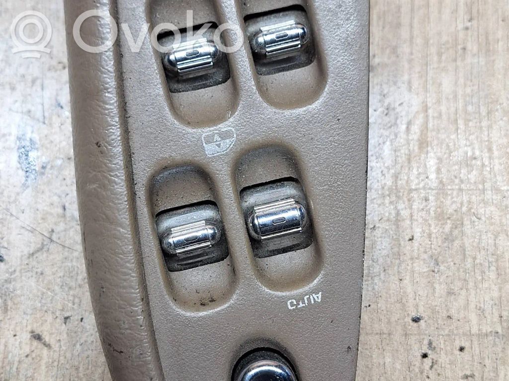 Chrysler 300M Electric window control switch 