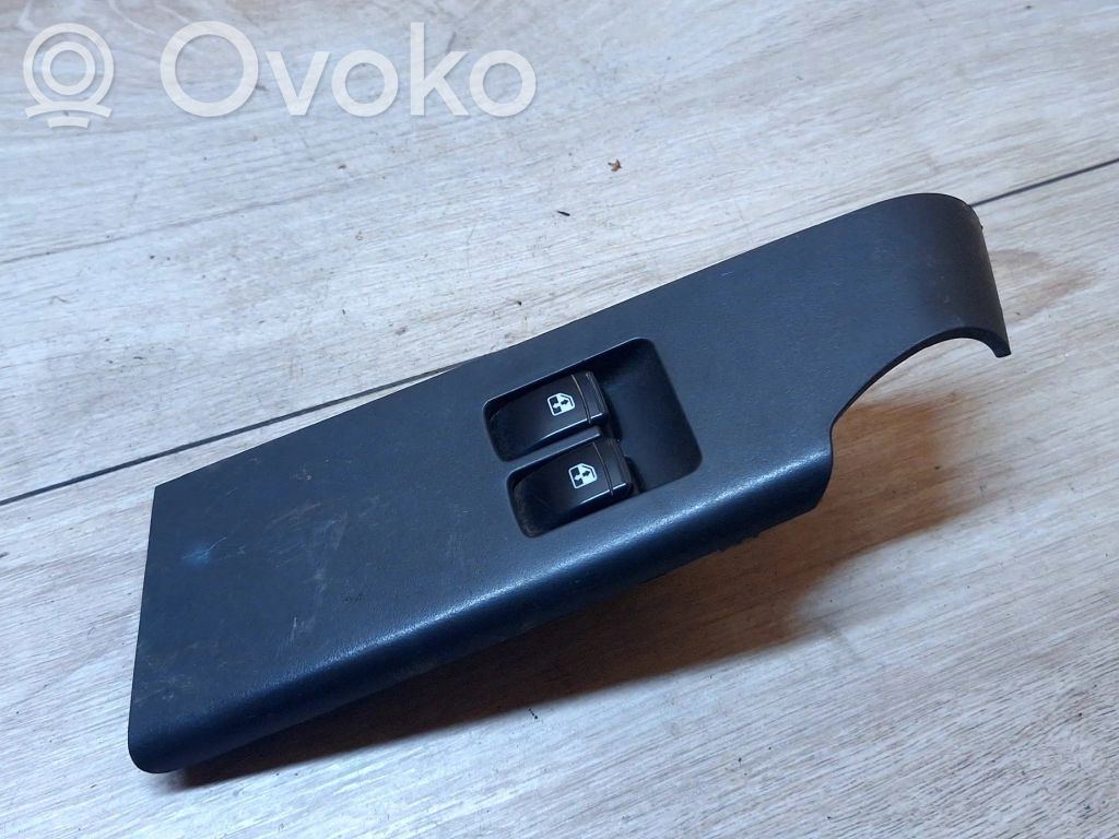 Chevrolet Aveo Electric window control switch 